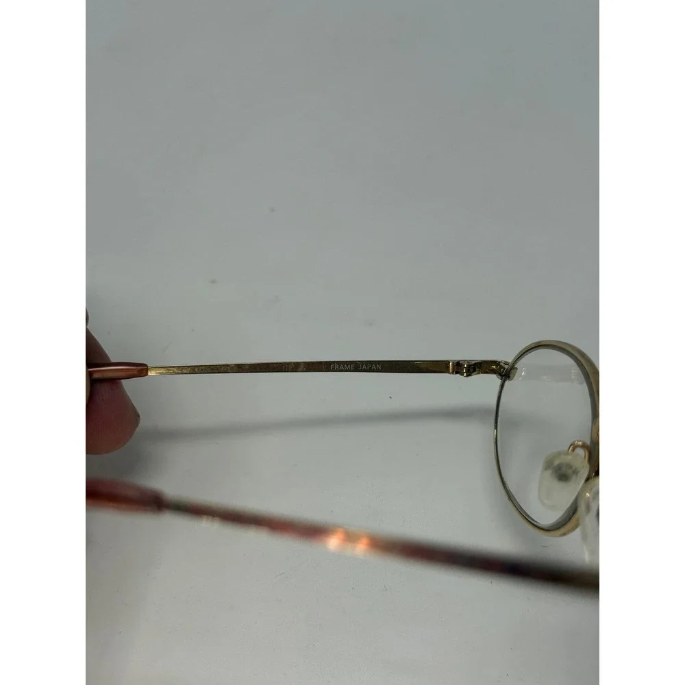 Nikon DuraTitan DT46 Gold Titanium Oval Eyeglasses Frames only 49-17 Vintage